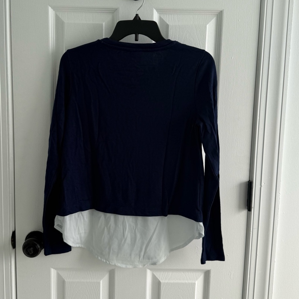 Elle Knit Navy Long Sleeve Top with Pearl Accents - Picture 2 of 3